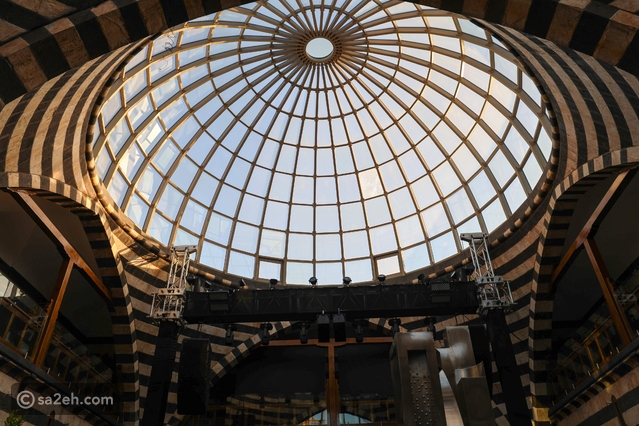 The glazed dome by day